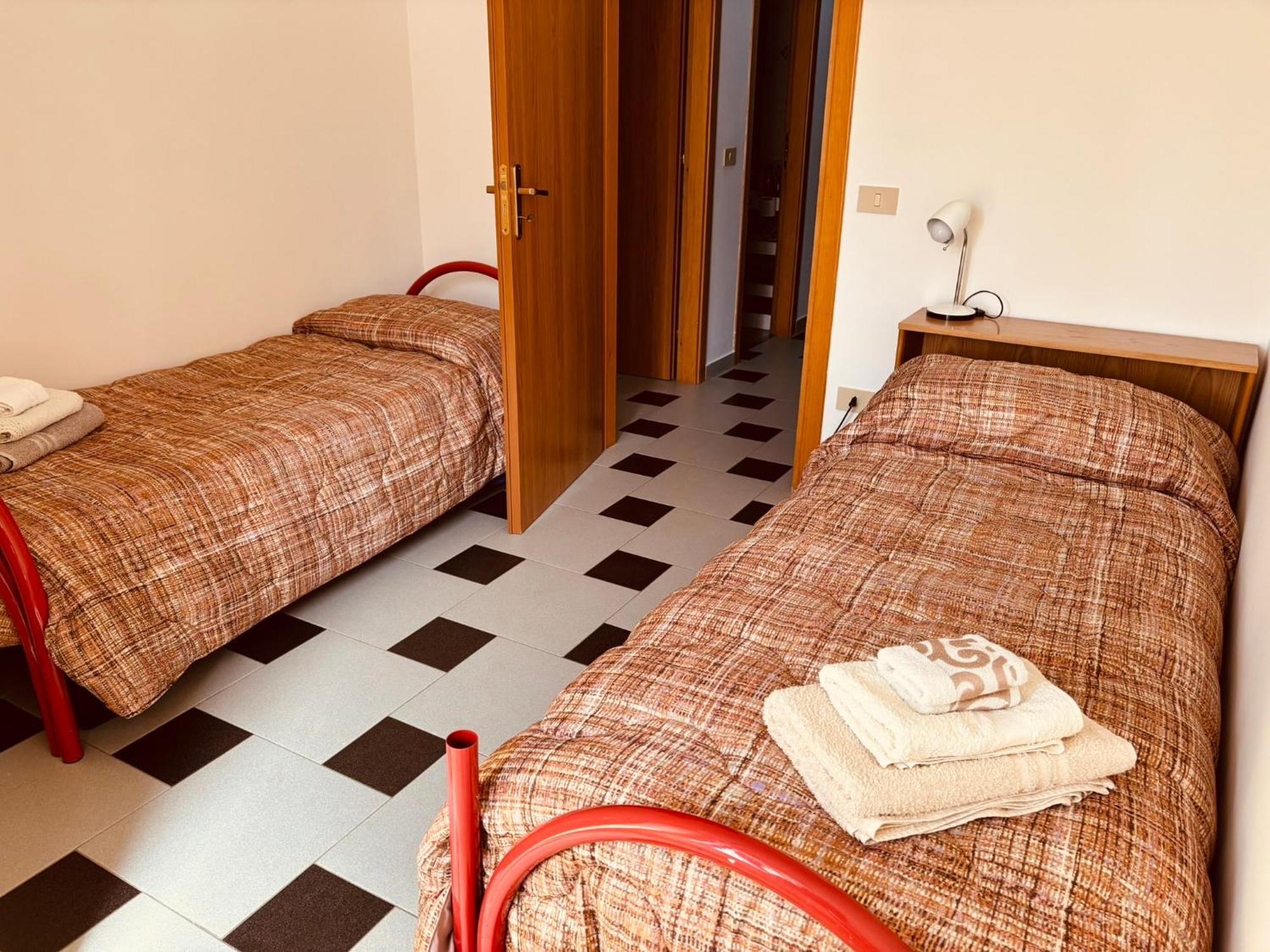 Casa Vacanza Demetra Марина-ди-Фускальдо Экстерьер фото